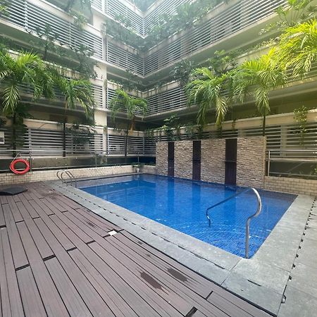 파사이 4J 150 Newport - Terminal3 Airport 아파트 호텔 외부 사진