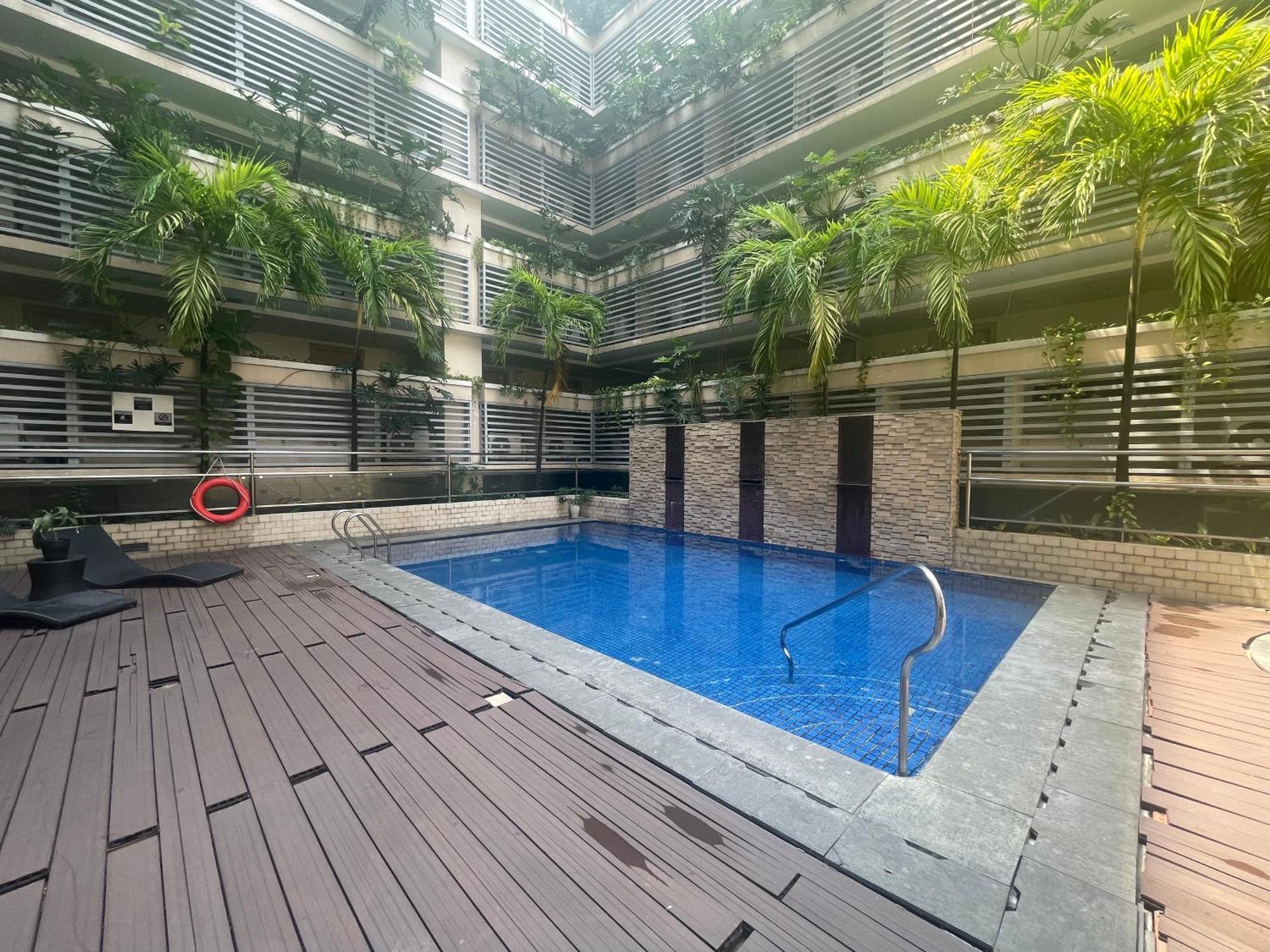 파사이 4J 150 Newport - Terminal3 Airport 아파트 호텔 외부 사진